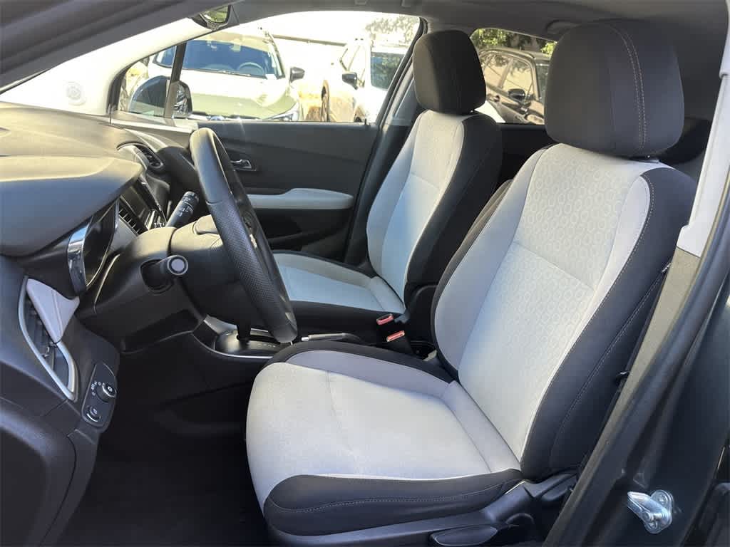 Thumbnail: 2020 Chevrolet Trax - 11