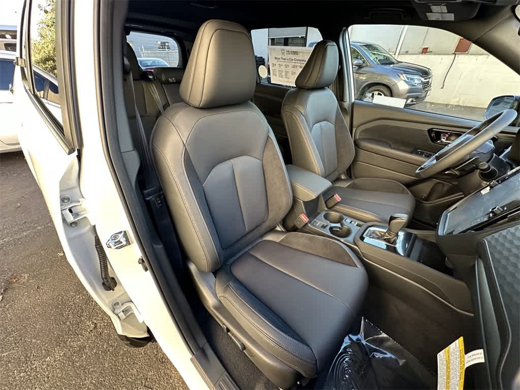 Thumbnail: 2026 Subaru Forester - 15