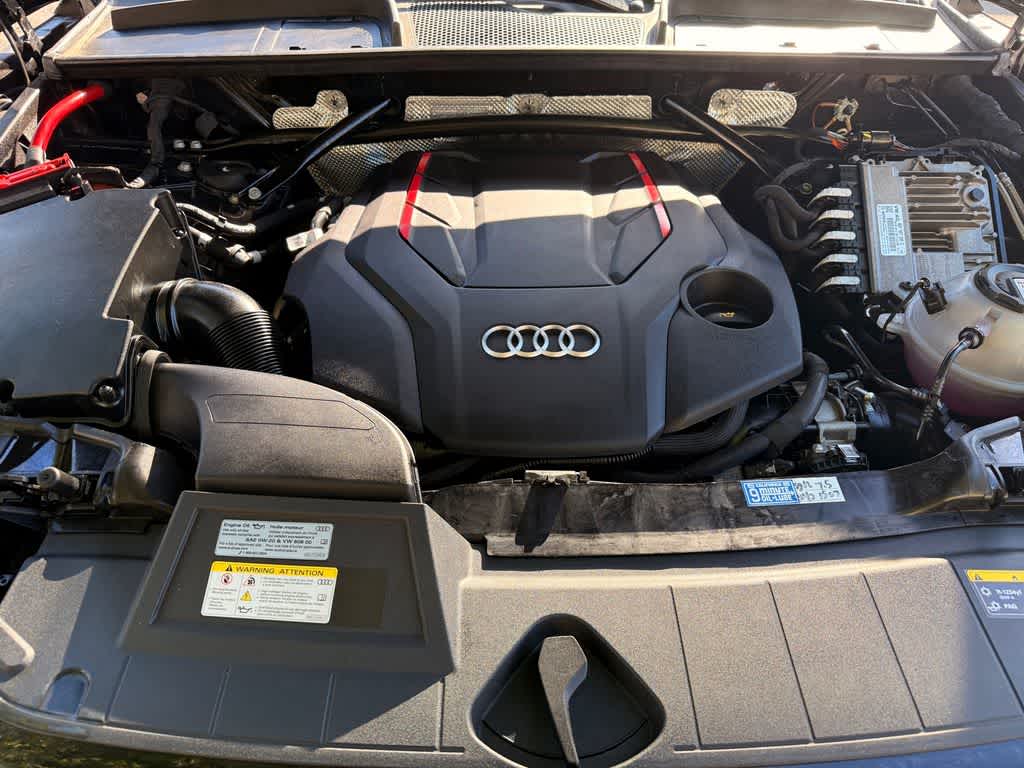 Thumbnail: 2023 Audi SQ5 - 9