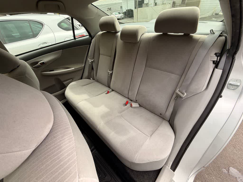 Thumbnail: 2012 Toyota Corolla - 13