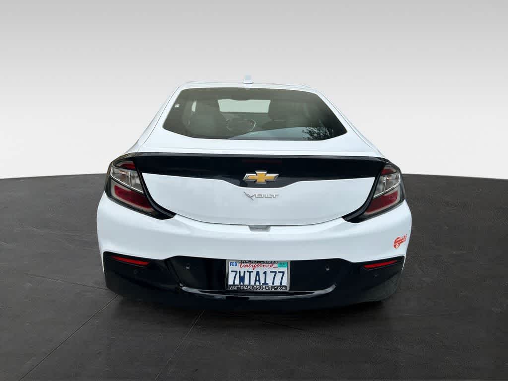 Thumbnail: 2017 Chevrolet Volt - 5