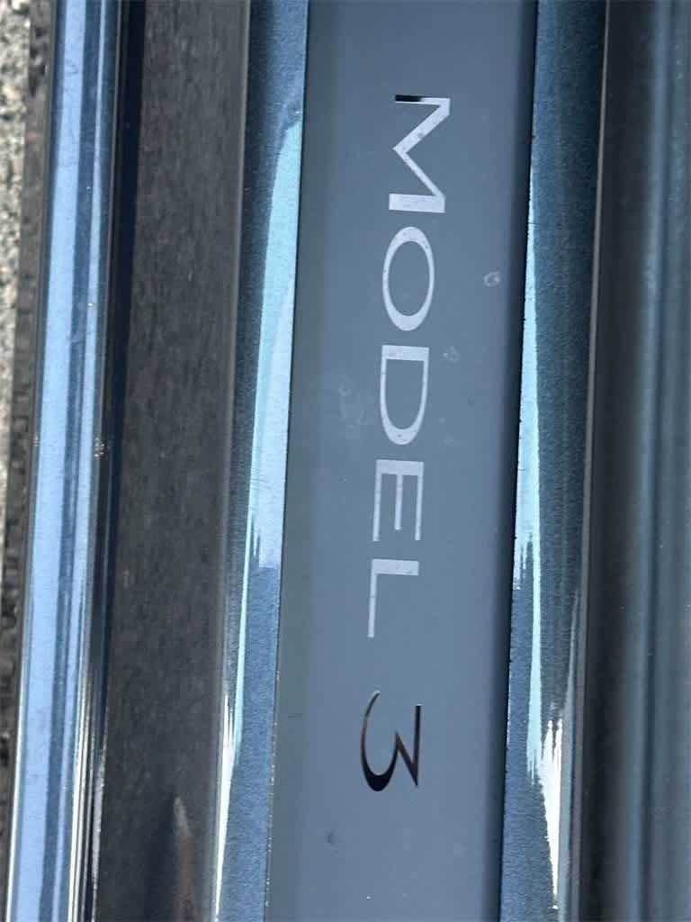 Thumbnail: 2022 Tesla Model 3 - 7