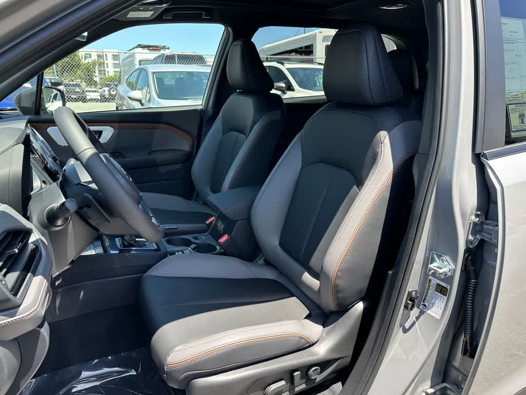 Thumbnail: 2025 Subaru Forester - 11
