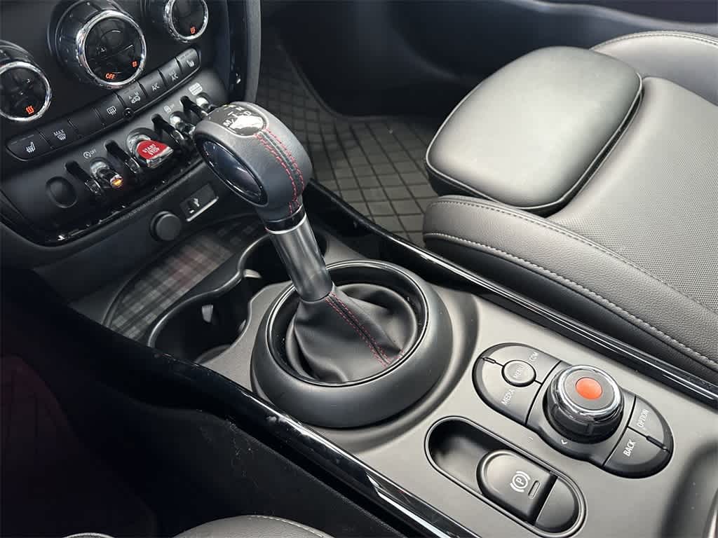 Thumbnail: 2019 MINI Cooper Clubman - 18