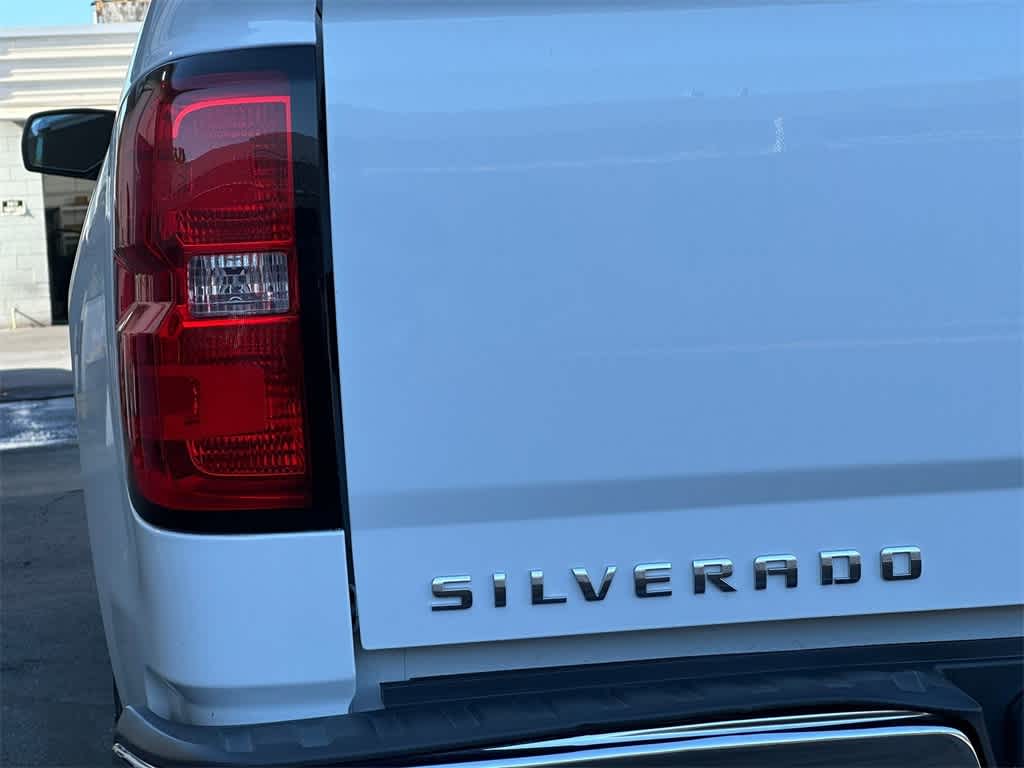 Thumbnail: 2017 Chevrolet Silverado 1500 - 7