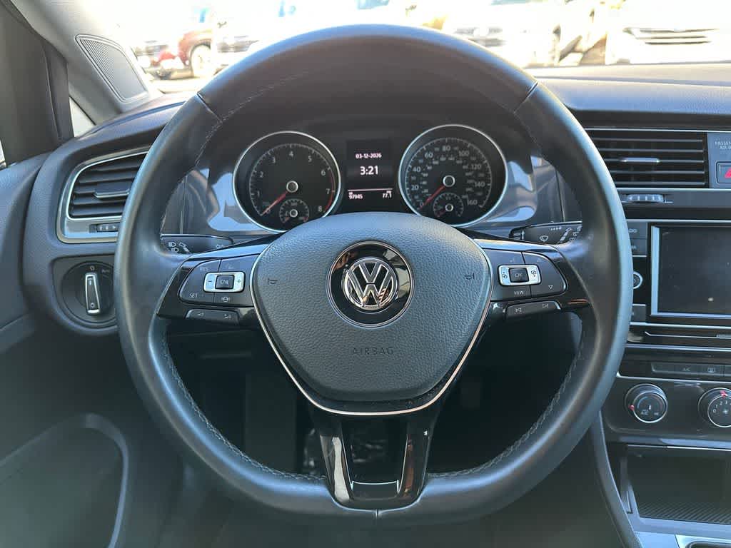 Thumbnail: 2019 Volkswagen e-Golf - 16