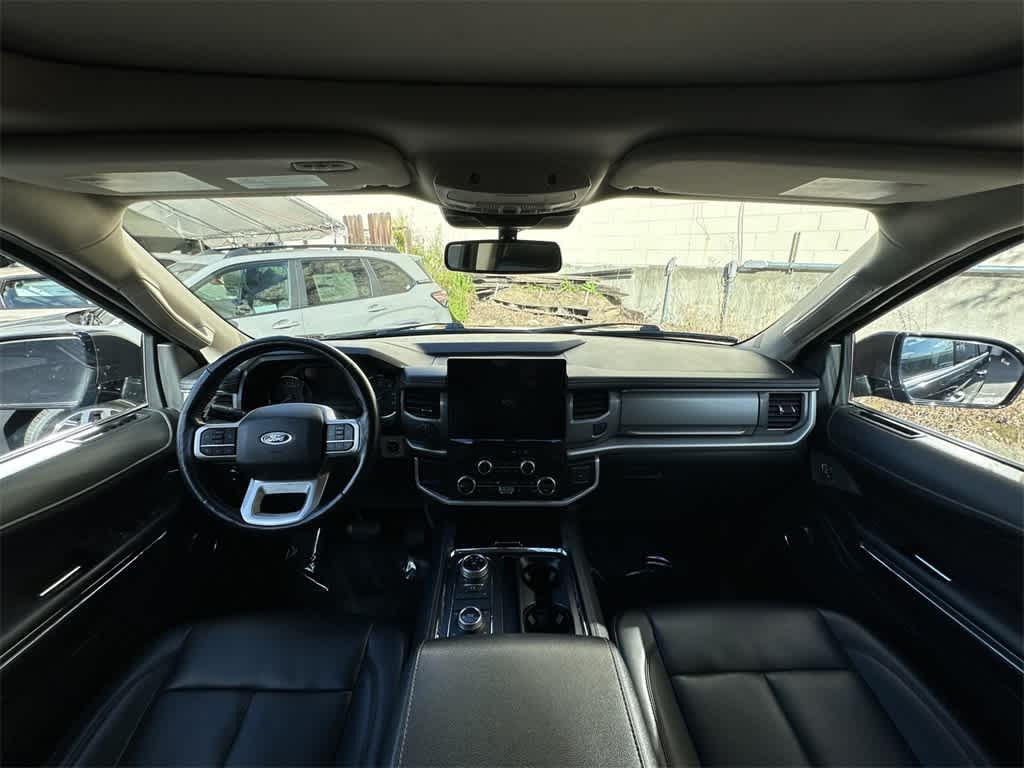 Thumbnail: 2022 Ford Expedition MAX - 10