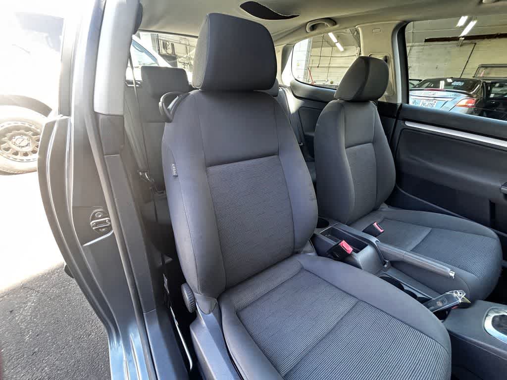 Thumbnail: 2009 Volkswagen Rabbit - 14