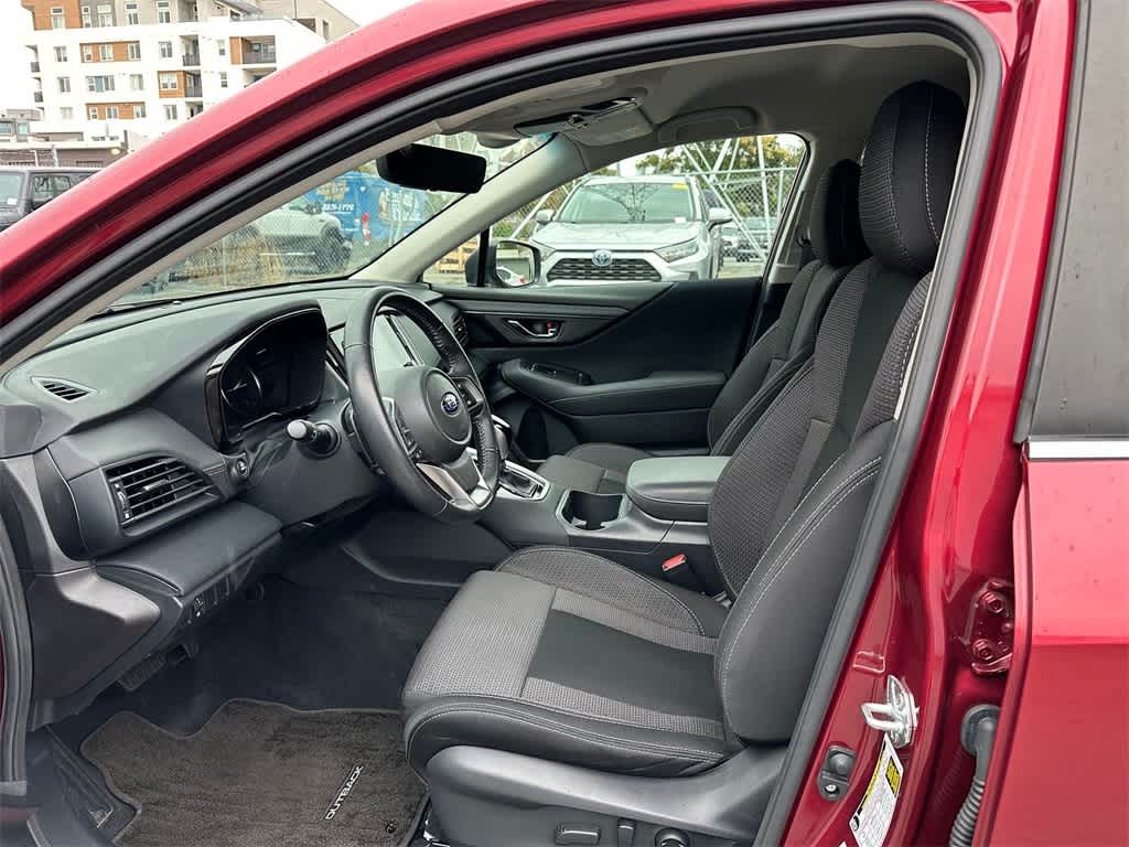 2022 Subaru Outback Premium photo 2