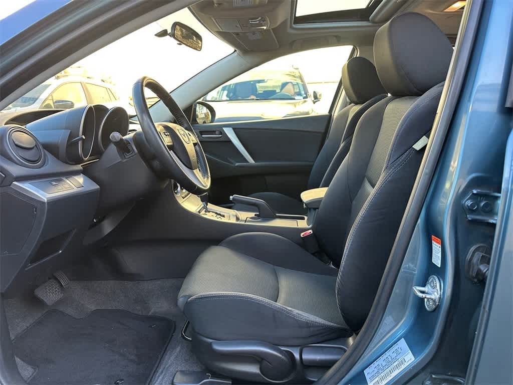 2010 Mazda Mazda3 Sport photo 2