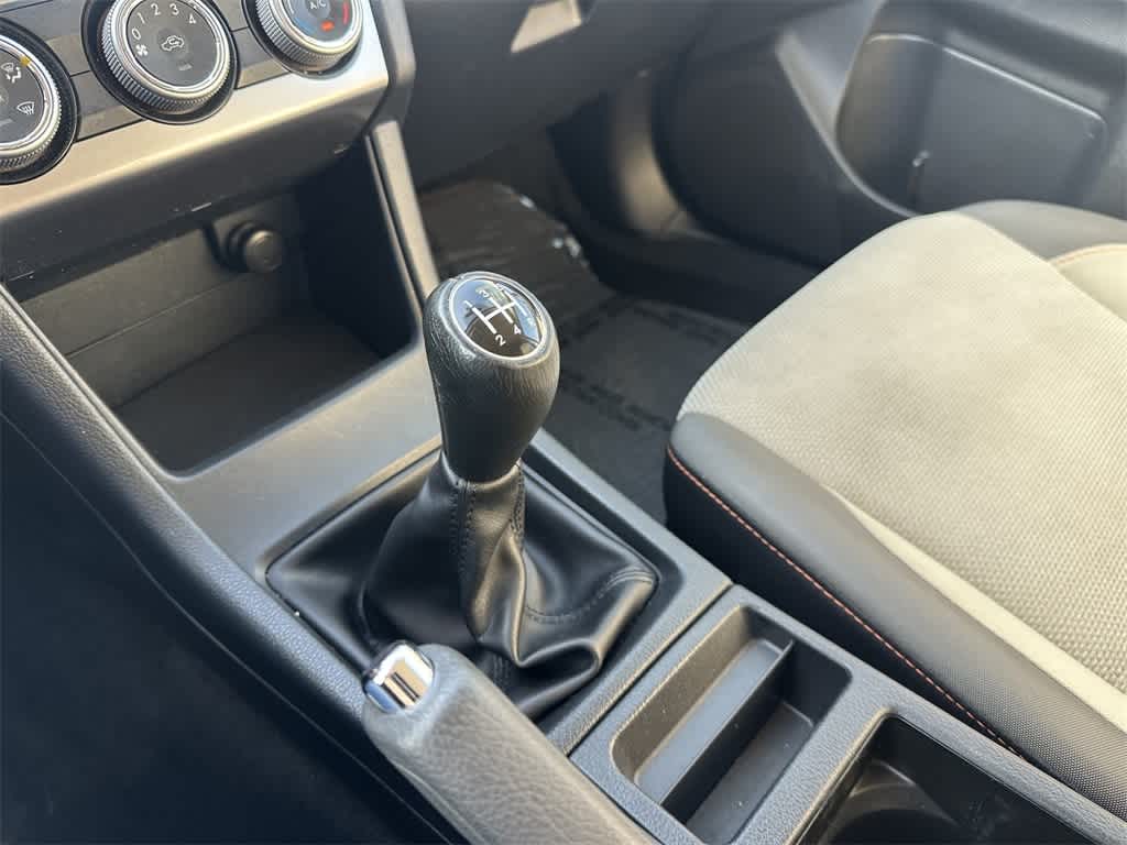 Thumbnail: 2017 Subaru Crosstrek - 16