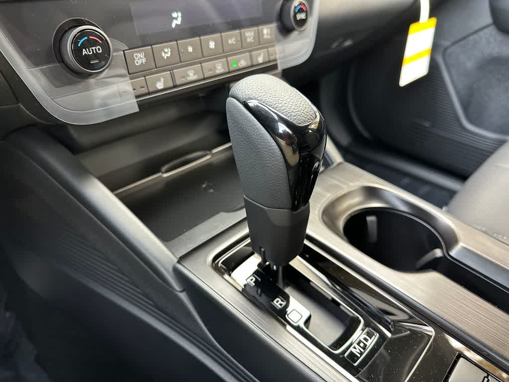 Thumbnail: 2026 Subaru Outback - 18