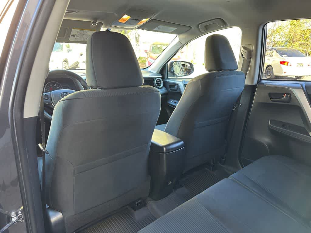 Thumbnail: 2016 Toyota RAV4 - 13