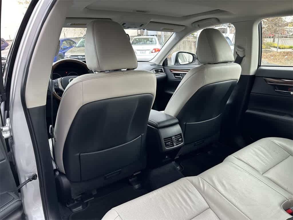 Thumbnail: 2014 Lexus ES - 12