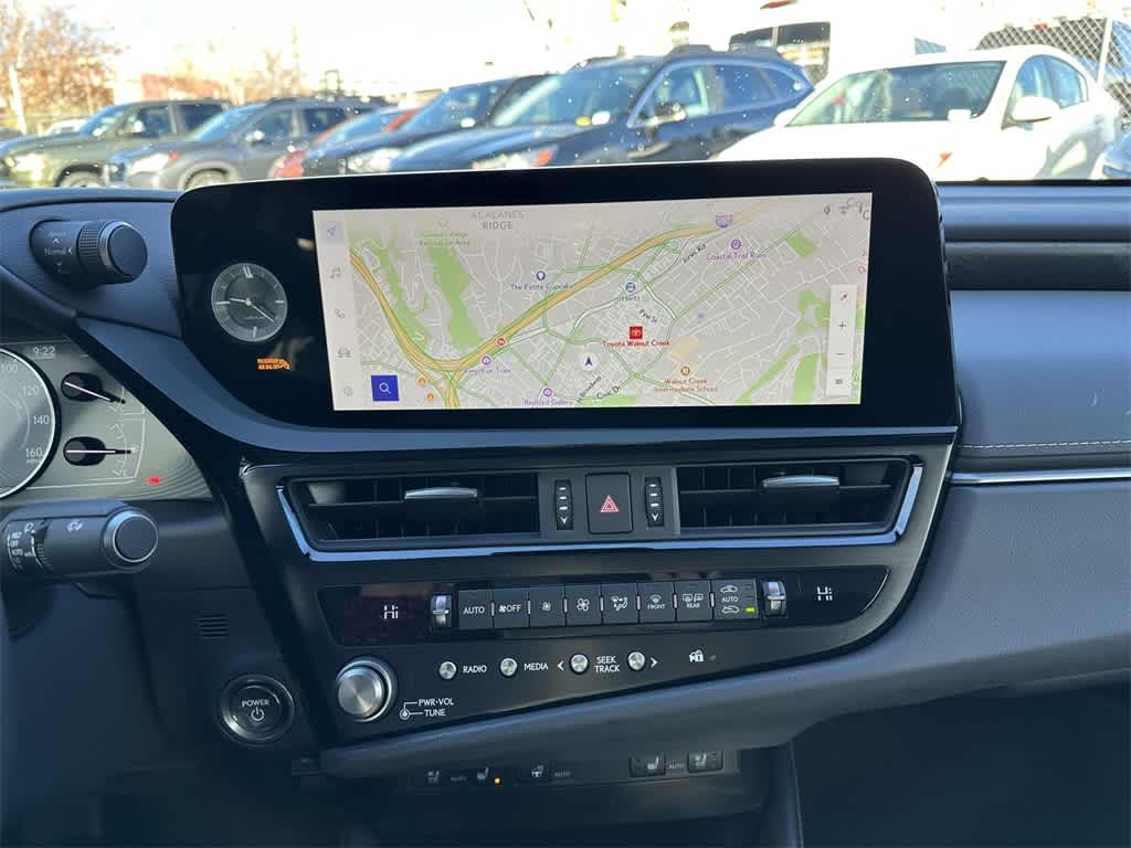 Thumbnail: 2024 Lexus ES - 17