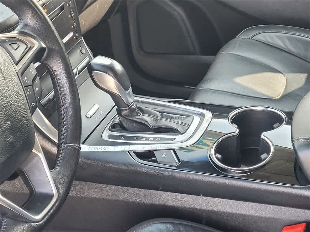 2017 Ford Edge Titanium 20