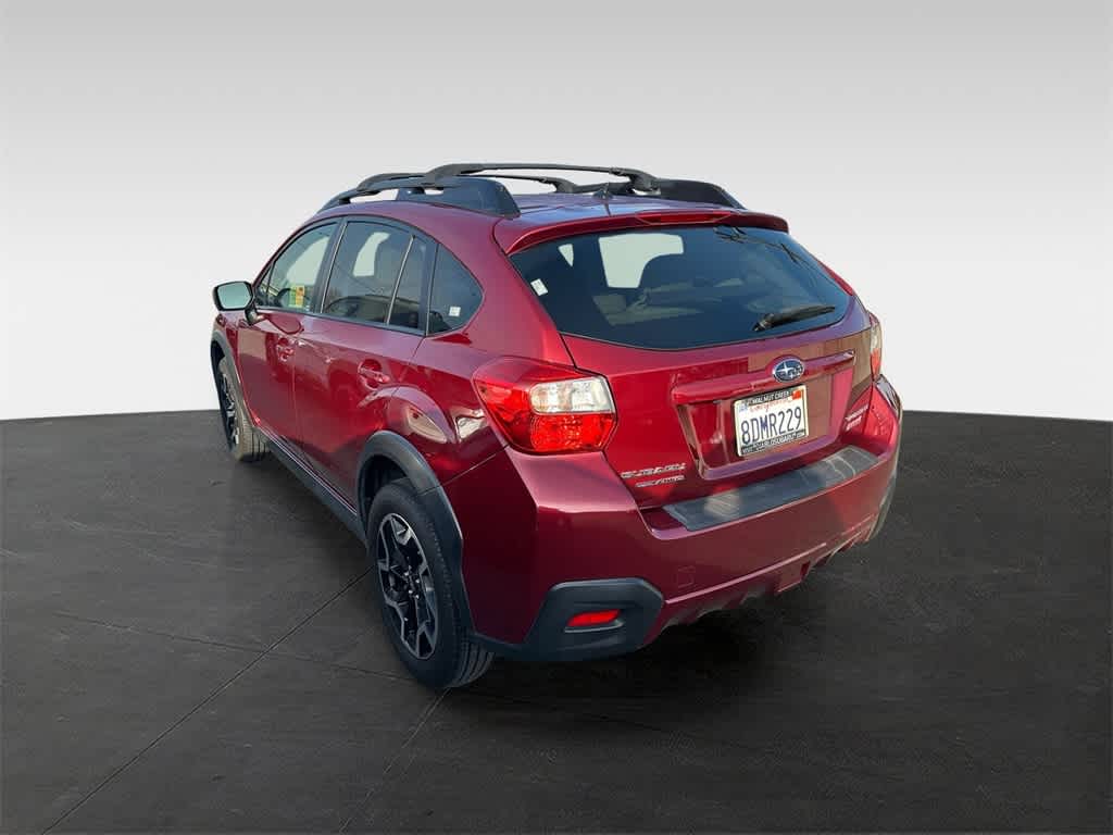 Thumbnail: 2017 Subaru Crosstrek - 4
