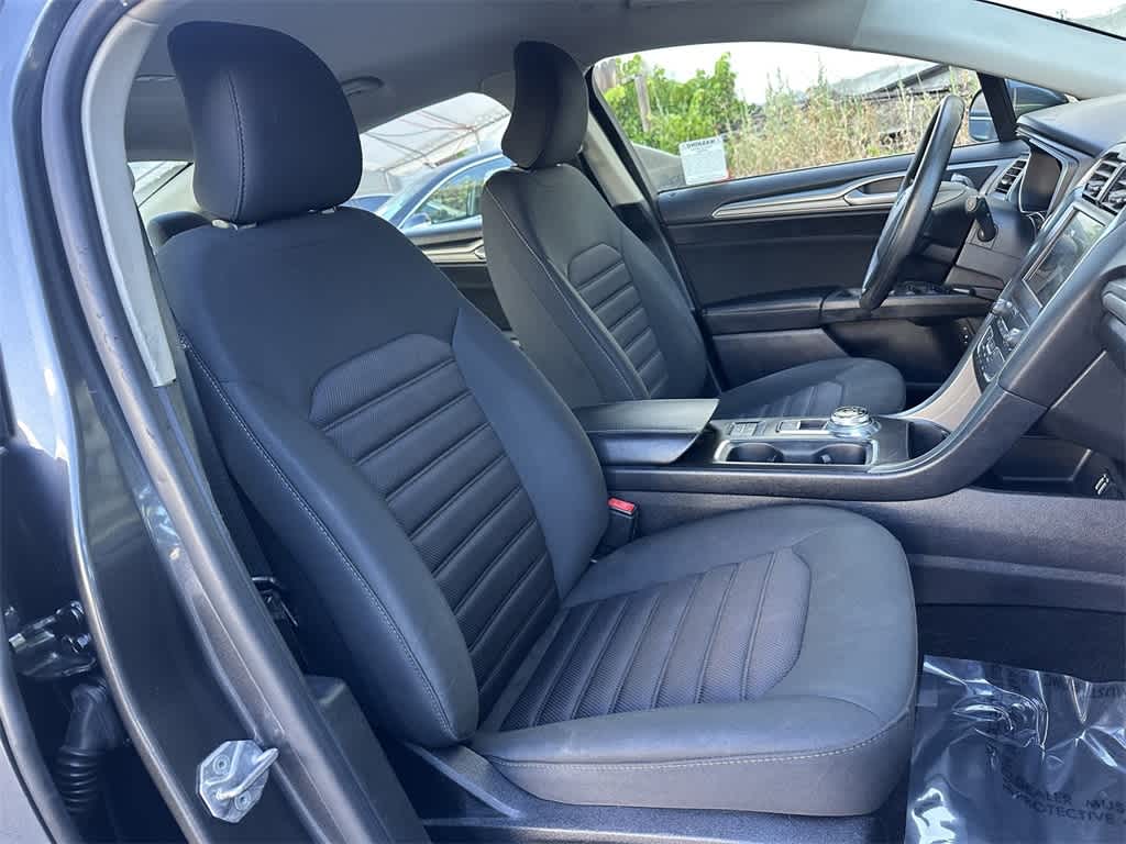 Thumbnail: 2019 Ford Fusion - 13