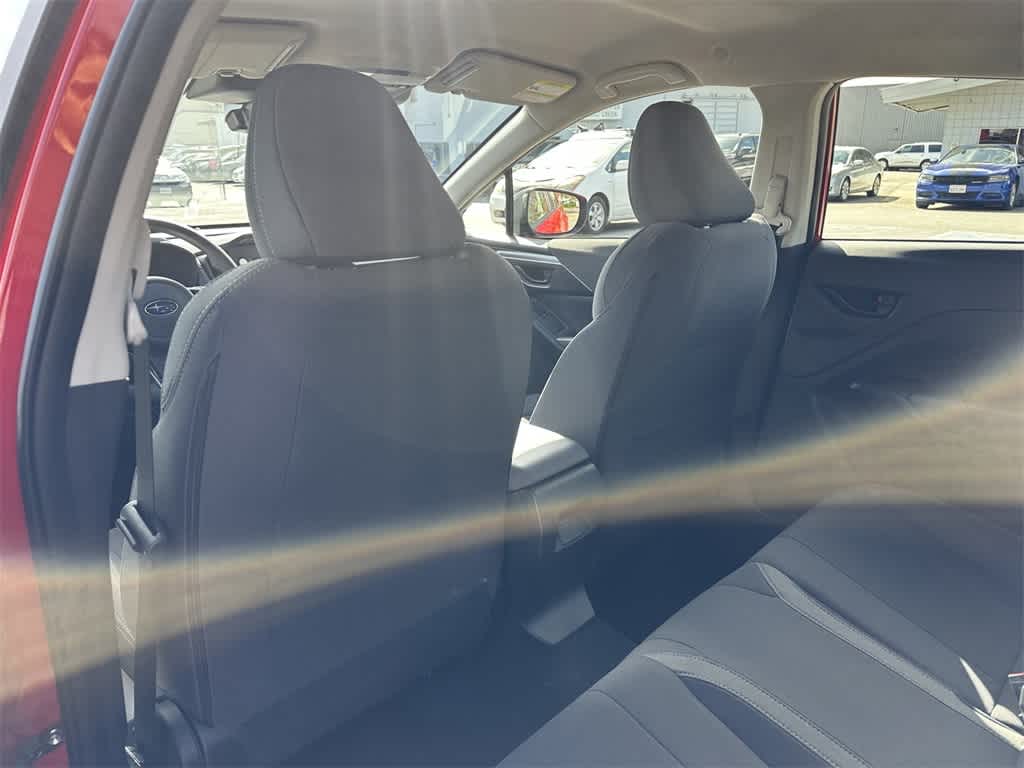 2025 Subaru Impreza Base 12