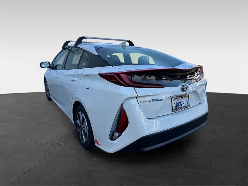 Thumbnail: 2017 Toyota Prius Prime - 4