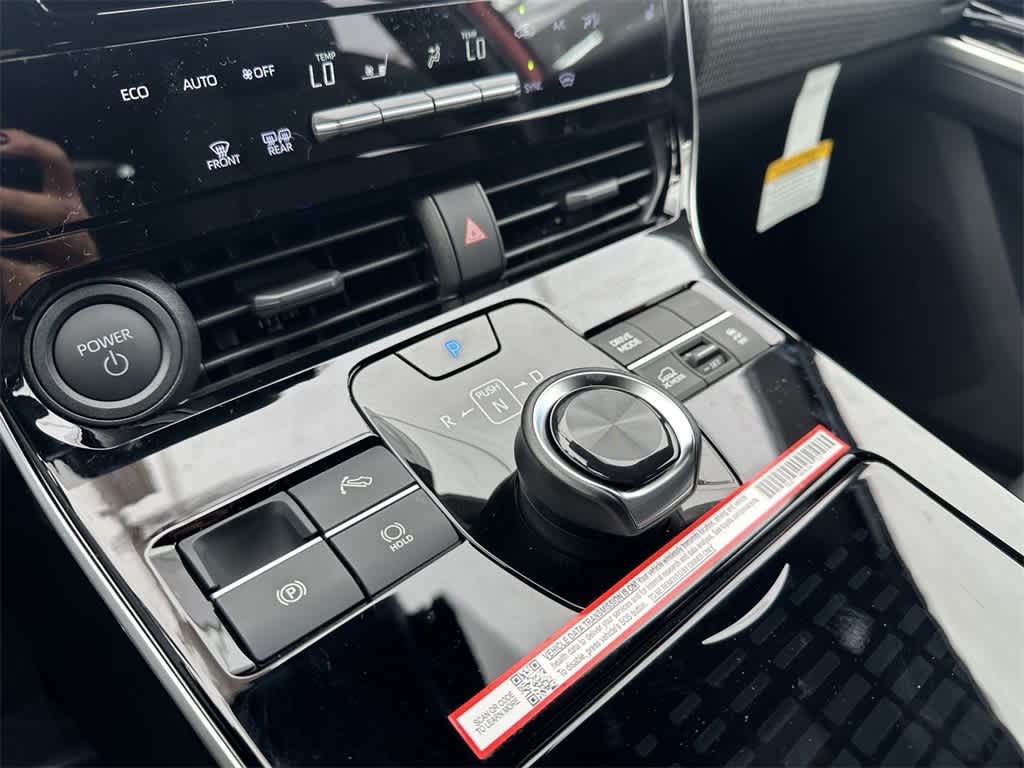 Thumbnail: 2025 Subaru Solterra - 17