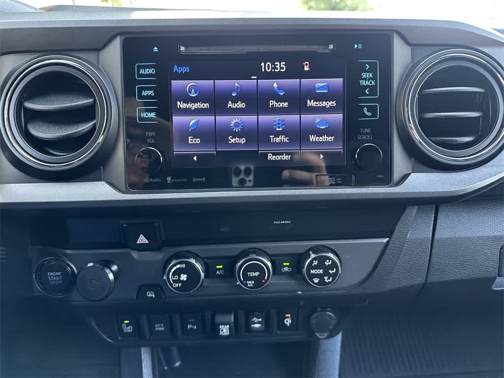 Thumbnail: 2019 Toyota Tacoma - 16