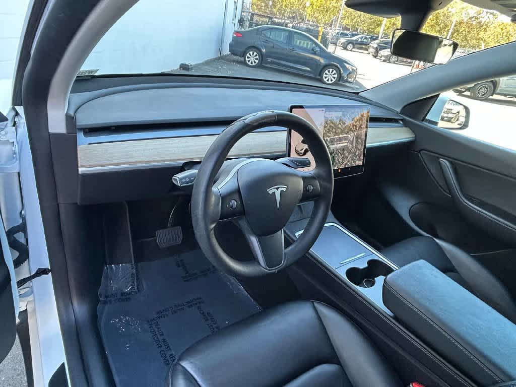 Used 2021 Tesla Model Y Long Range with VIN 5YJYGDEE2MF233783 for sale in Walnut Creek, CA
