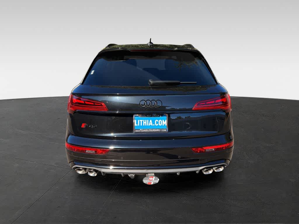 Thumbnail: 2023 Audi SQ5 - 5