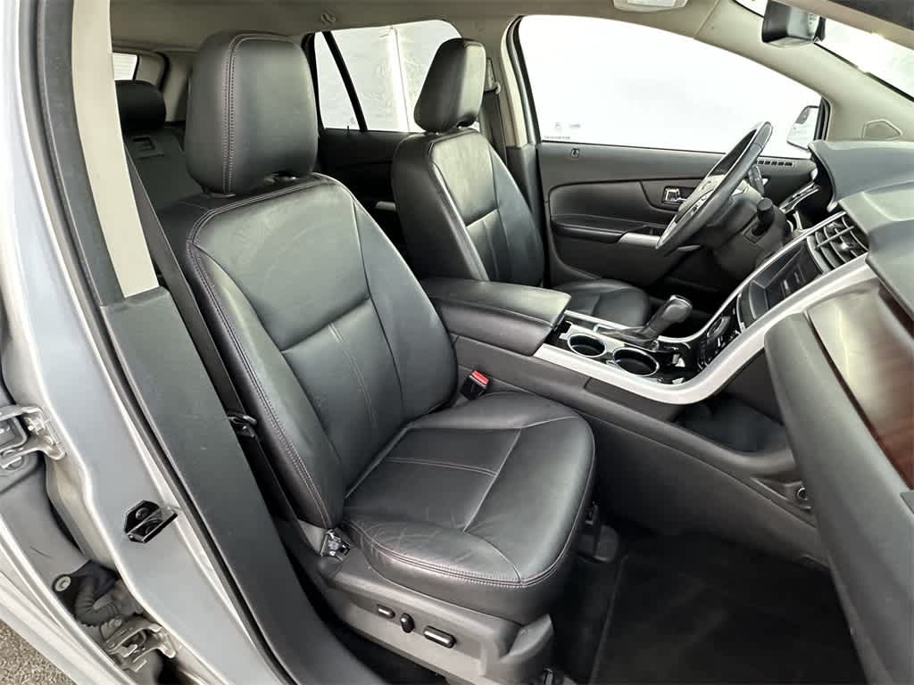2012 Ford Edge Limited 14