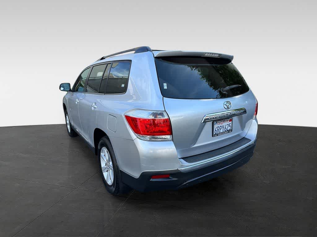 Thumbnail: 2011 Toyota Highlander - 4