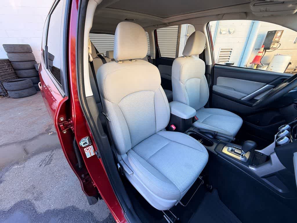 Thumbnail: 2016 Subaru Forester - 15
