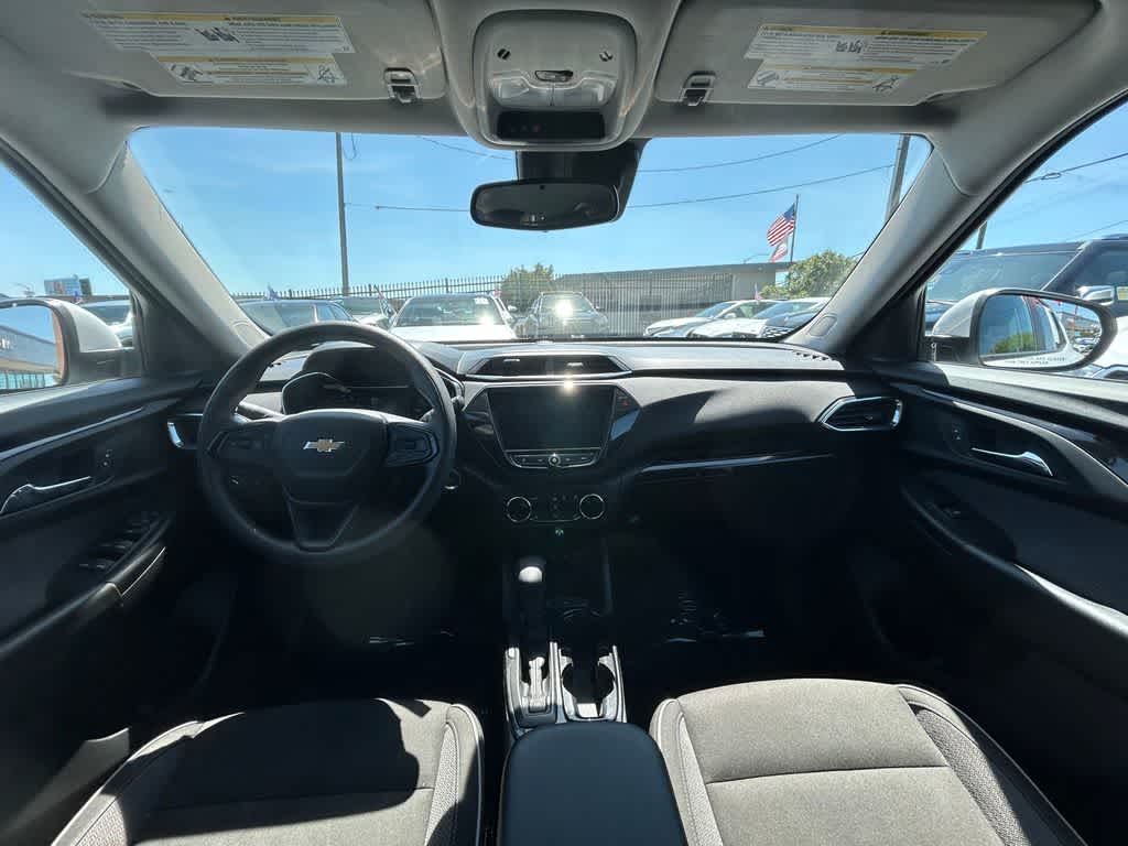 Thumbnail: 2021 Chevrolet TrailBlazer - 10