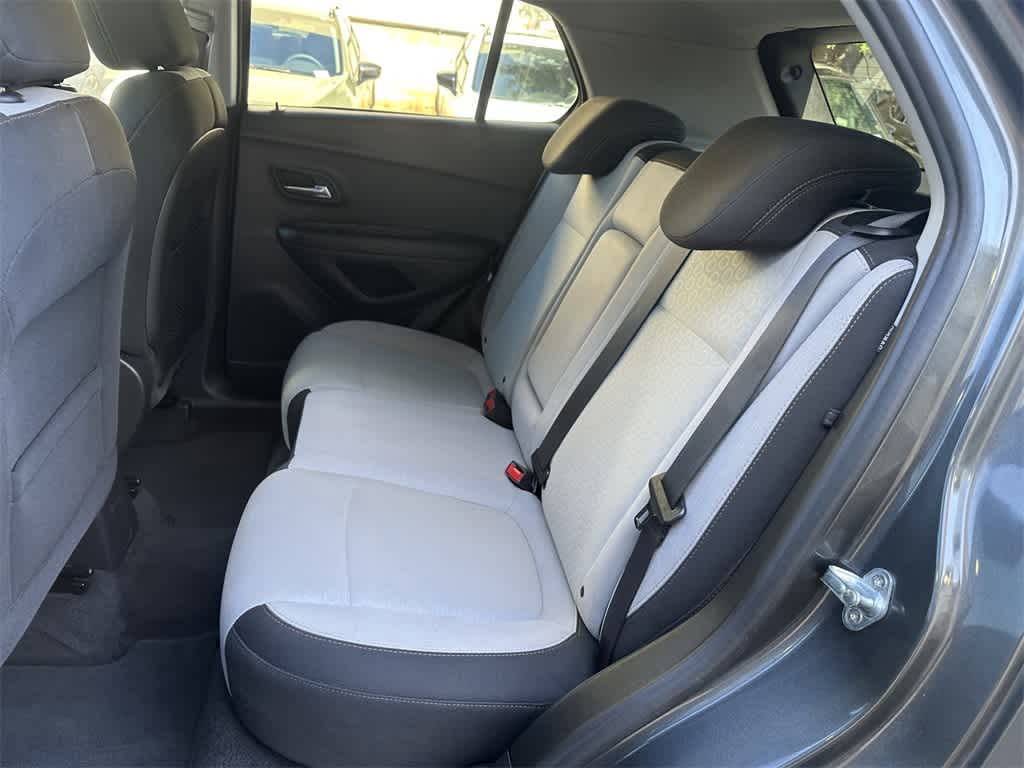 Thumbnail: 2020 Chevrolet Trax - 13