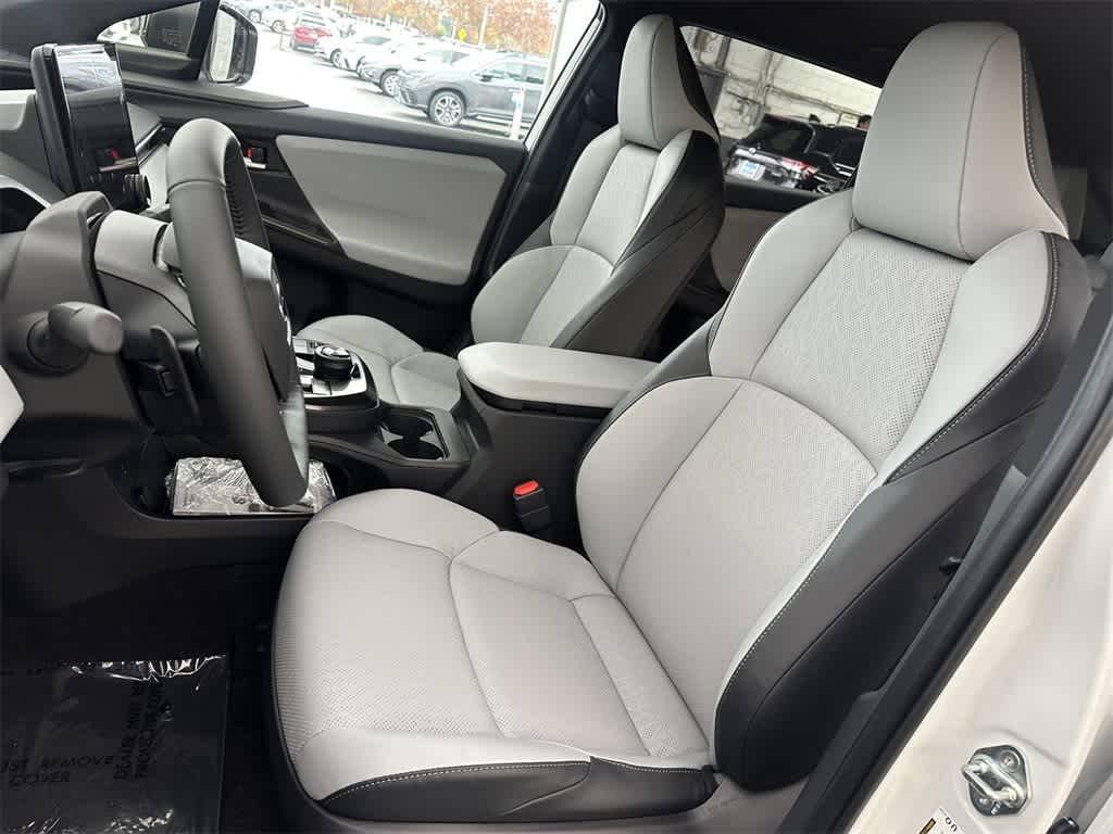 Thumbnail: 2026 Subaru Solterra - 12