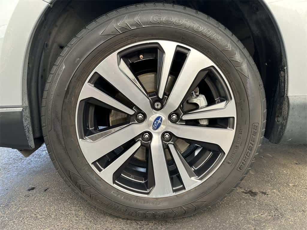 2019 Subaru Outback Limited 8