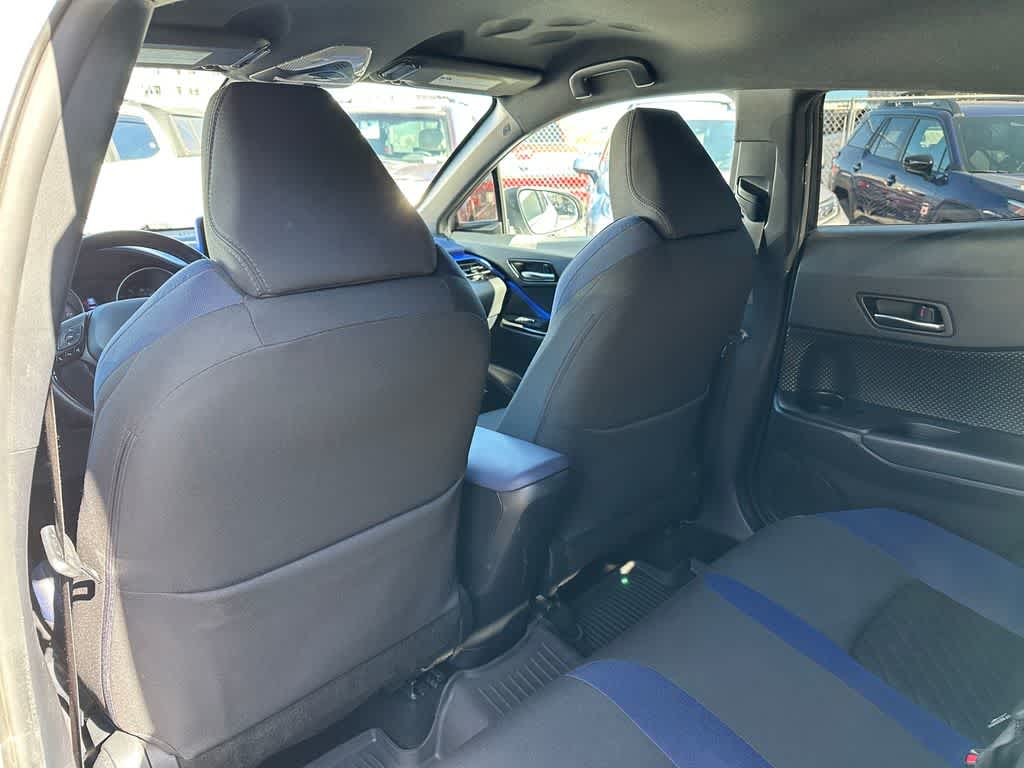 Thumbnail: 2022 Toyota C-HR - 10