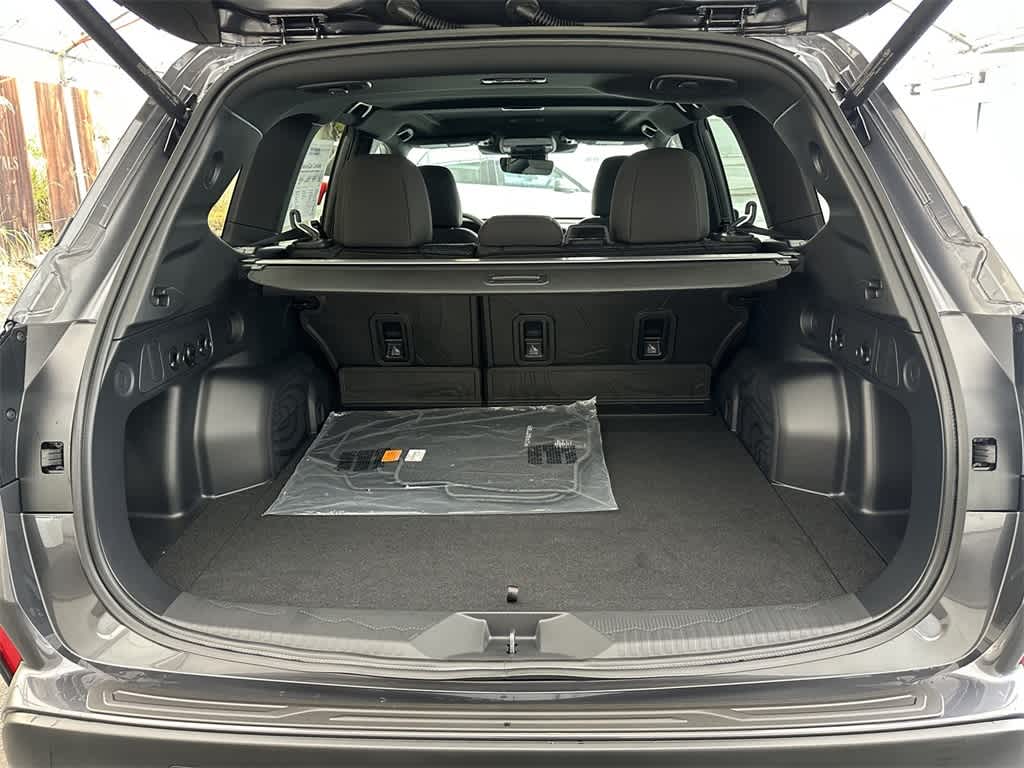 Thumbnail: 2026 Subaru Forester - 22