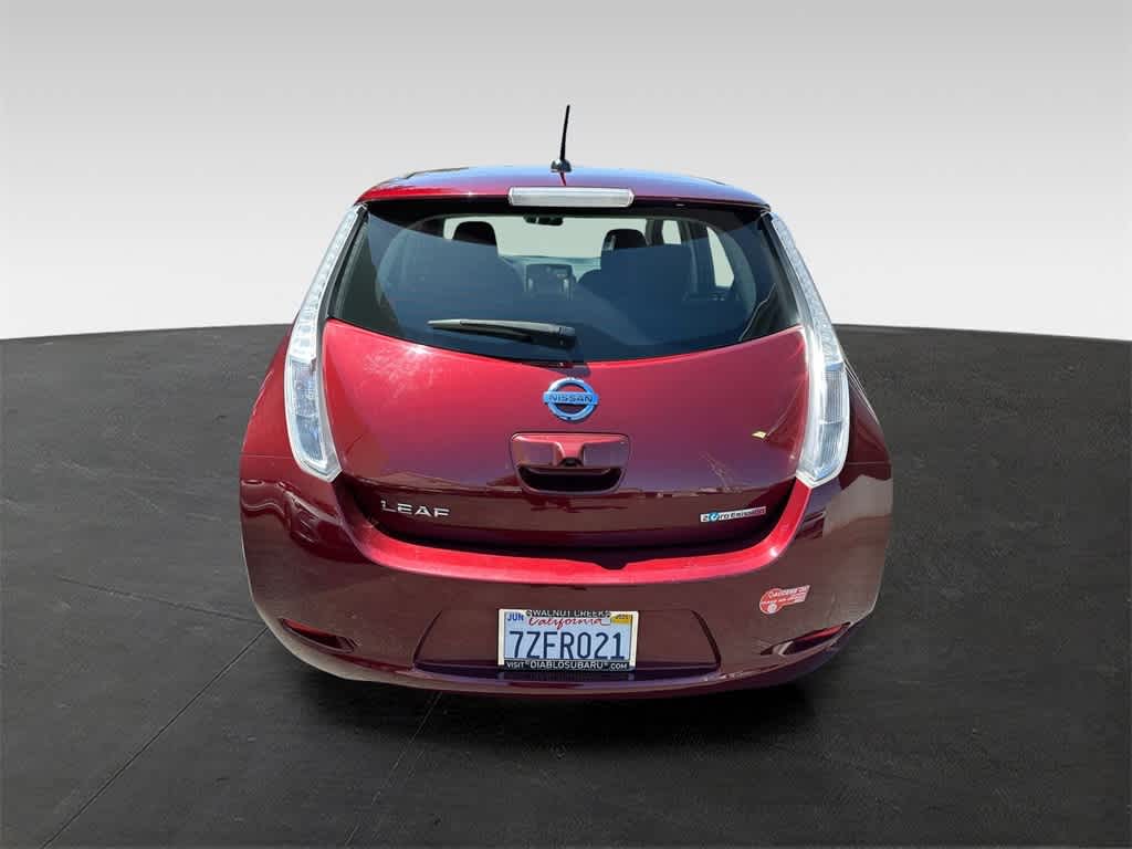 Thumbnail: 2017 Nissan Leaf - 5