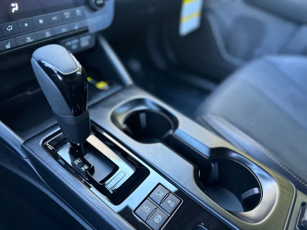 Thumbnail: 2026 Subaru Outback - 18