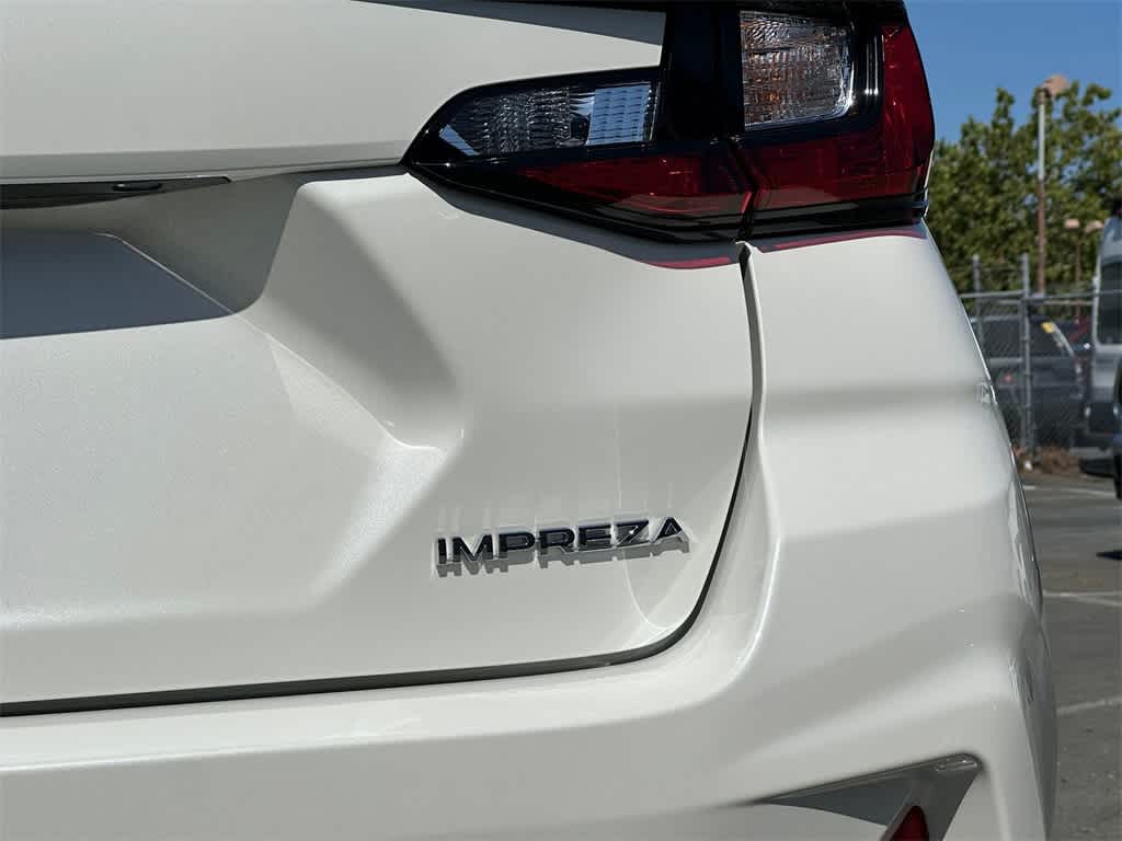2025 Subaru Impreza Base 6
