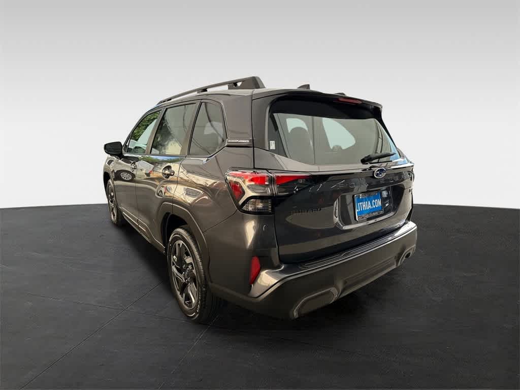 2025 Subaru Forester Limited photo 4