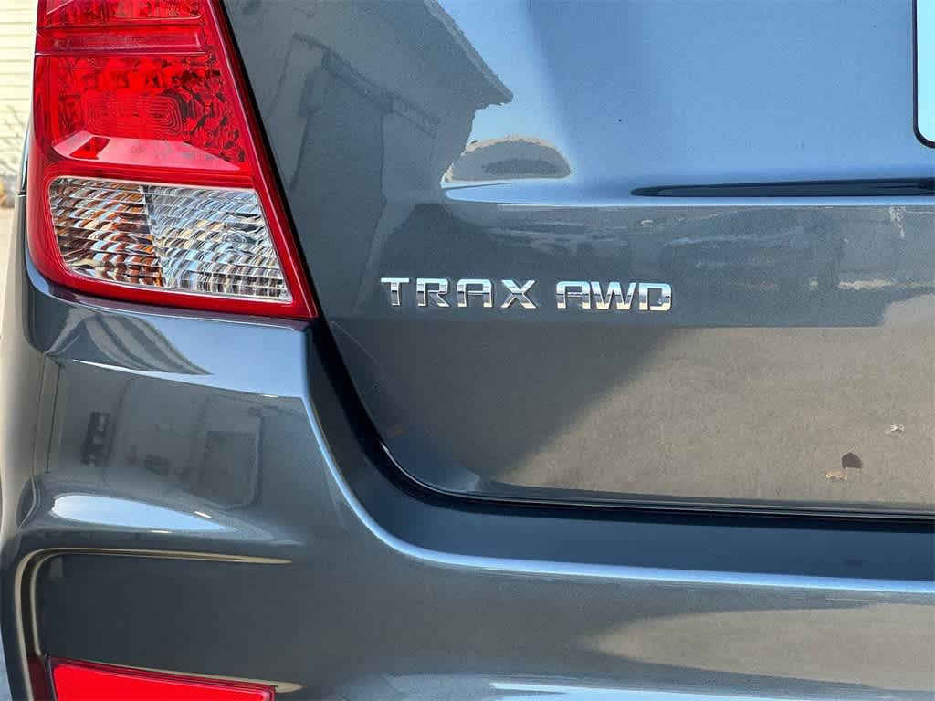 Thumbnail: 2020 Chevrolet Trax - 6
