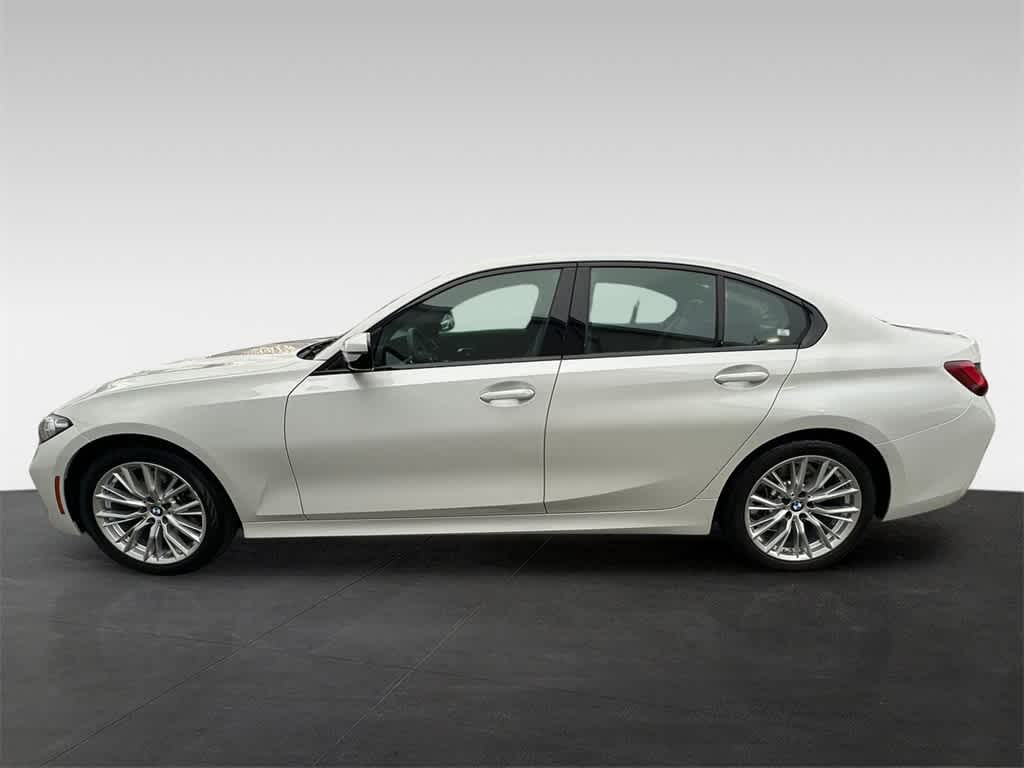 Thumbnail: 2023 BMW 3 Series - 3