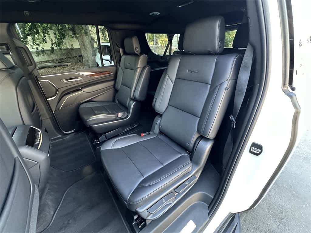 Thumbnail: 2023 Cadillac Escalade - 13