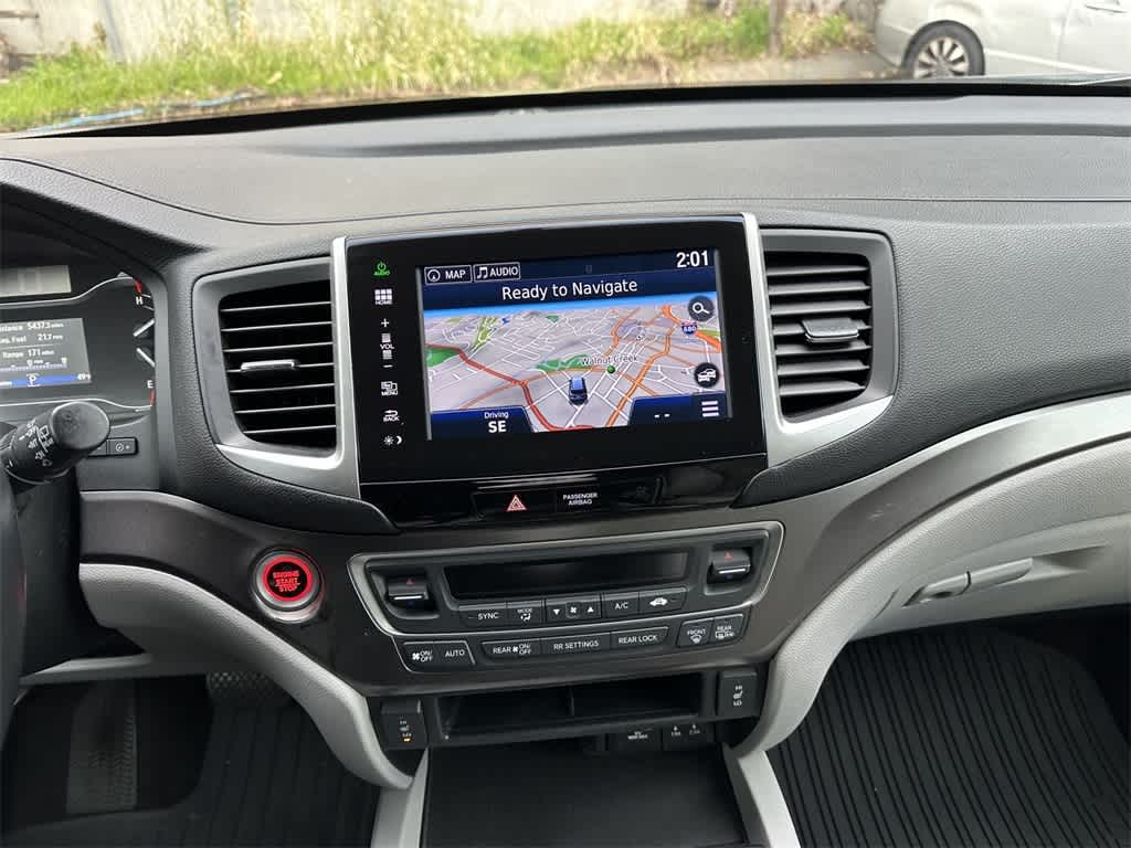 Thumbnail: 2016 Honda Pilot - 17