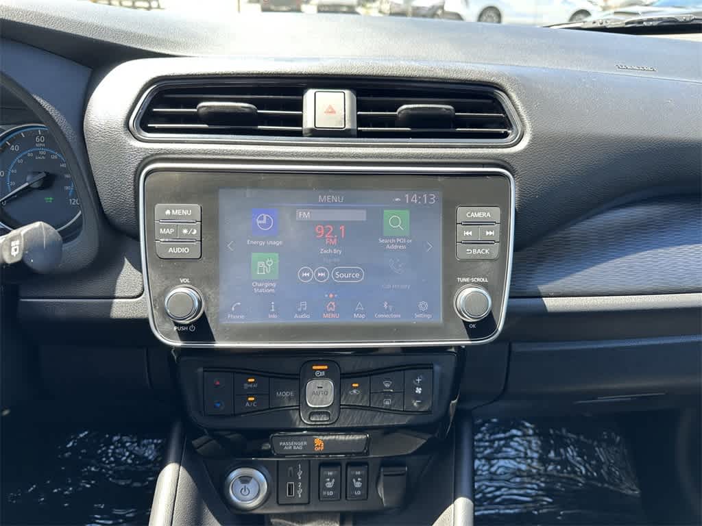 Thumbnail: 2022 Nissan Leaf - 16