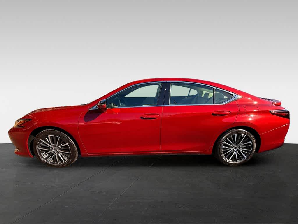 Thumbnail: 2023 Lexus ES - 3