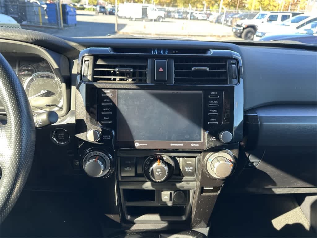 Thumbnail: 2024 Toyota 4Runner - 16