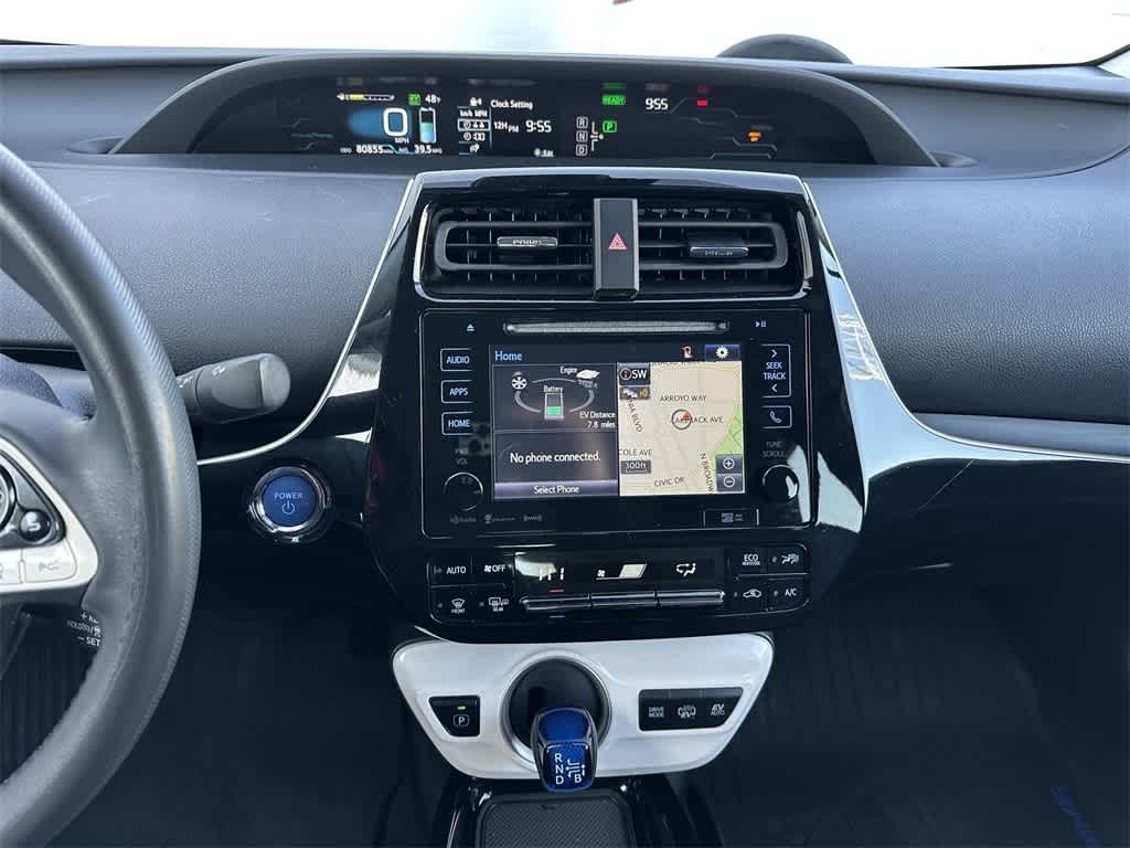 Thumbnail: 2017 Toyota Prius Prime - 16