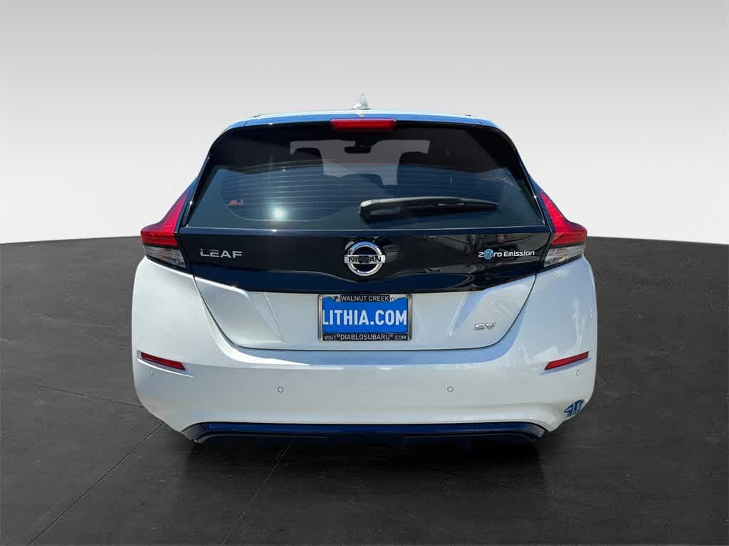 Thumbnail: 2022 Nissan Leaf - 5